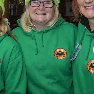 A visit from the Brownies and Guides kept the Volunteers on there toes!