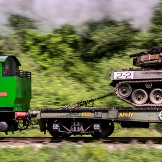 Tanks to Frank Richards for this super shot